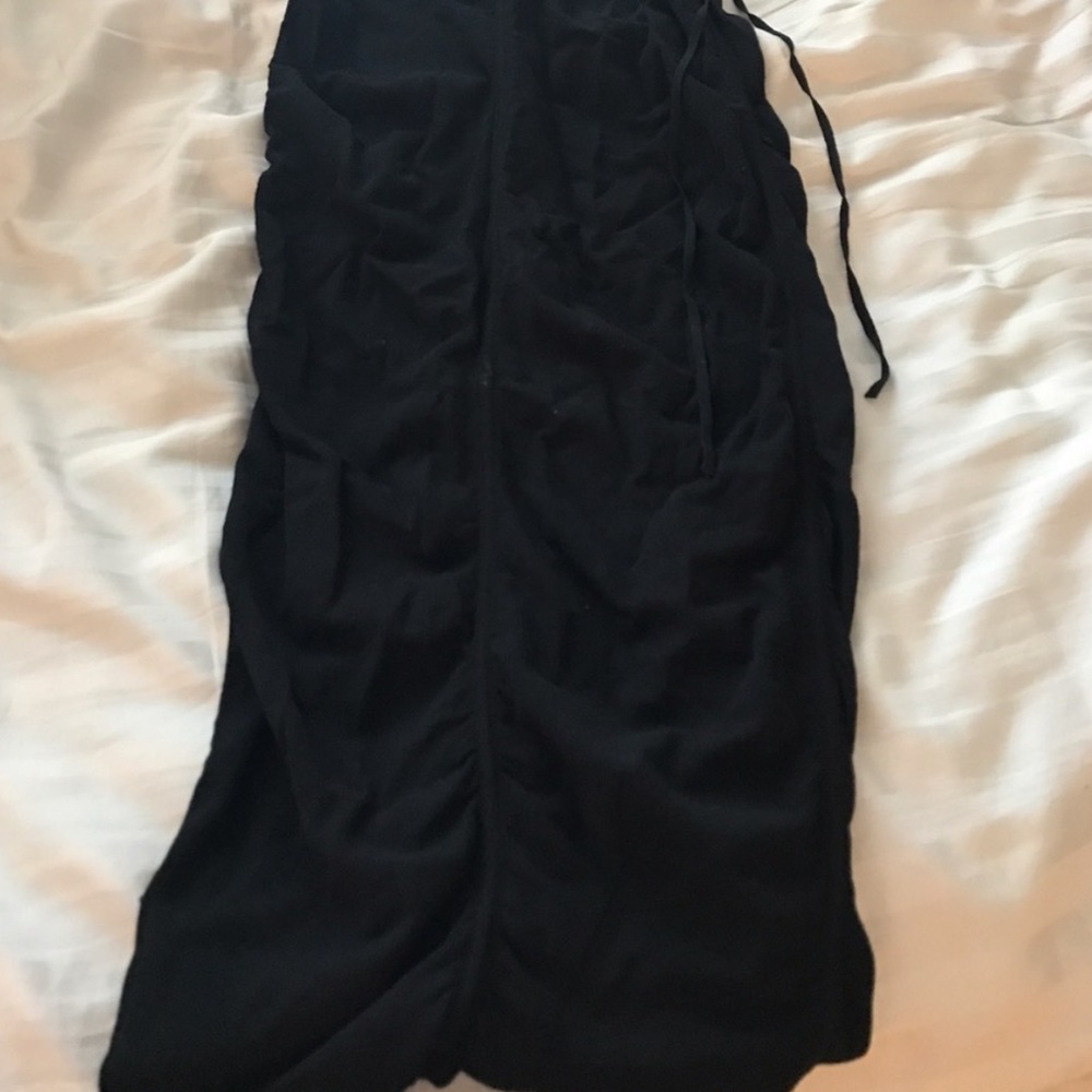 Dolce Gabbanna black dress. Sleeveless or you can use straps. - Picture 4 of 4